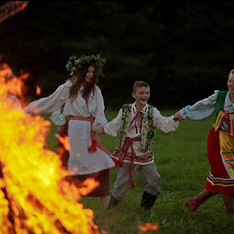 Midsummer and flowers: an ancient tradition